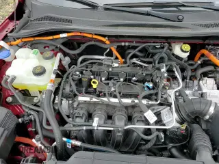 ✅ 2022 Ford Escape SE Hybrid • VIN: 1FMCU0BZ6NUB23018 • Lot: 64219625. Listed on Copart with 2,321 mi. Free auction sales archive from the USA and detailed vehicle history report at DreamBid. Image 14.