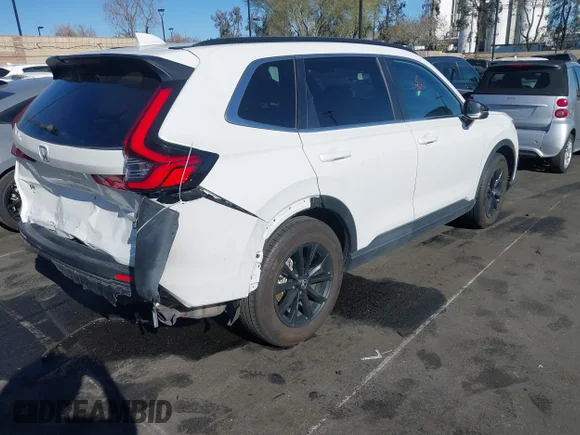 ✅ 2024 Honda CR-V Sport • VIN: 7FARS5H56RE038673 • Lot: 44107455. Wystawiony na IAAI z przebiegiem 13 156 mil. Bezpłatny archiwum sprzedaży aukcyjnych z USA i szczegółowy raport historii pojazdu na DreamBid. Zdjęcie 4.