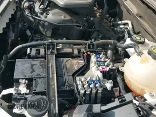 ✅ 2021 Cadillac XT5 FWD Premium Luxury • VIN: 1GYKNCRS8MZ178931 • Лот: 43054758. Опубликован ранее на IAAI с пробегом 85 379 миль. Бесплатный доступ к архиву аукционных продаж из США и подробный отчёт об истории автомобиля на DreamBid. Изображение 22.