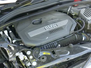 ✅ 2023 BMW 2 Series 228i • VIN: WBA53AK00P7M31999 • Lot: 43120174. Wystawiony na IAAI z przebiegiem 40 341 mil. Bezpłatny archiwum sprzedaży aukcyjnych z USA i szczegółowy raport historii pojazdu na DreamBid. Zdjęcie 19.