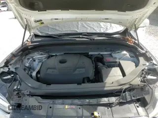 ✅ 2020 Volvo XC60 Momentum • VIN: YV4102DK8L1490565 • Лот: 90481325. Опубликован ранее на Copart с пробегом 136 261 миль. Бесплатный доступ к архиву аукционных продаж из США и подробный отчёт об истории автомобиля на DreamBid. Изображение 15.