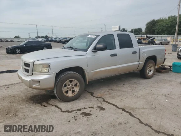 ✅ 2011 Ram Dakota Big Horn • VIN: 1D7RE3GK8BS682785 • Lot: 71598205. Wystawiony na Copart z przebiegiem Nie podano. Bezpłatny archiwum sprzedaży aukcyjnych z USA i szczegółowy raport historii pojazdu na DreamBid. Zdjęcie 1.