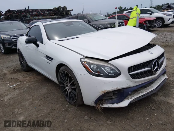 ✅ 2017 Mercedes-Benz SLC 43 AMG • VIN: WDDPK6GA2HF130029 • Лот: 45055299. Опубліковано раніше на IAAI з пробігом 23 590 миль. Безкоштовний доступ до архіву аукціонних продажів зі США та докладний звіт про історію автомобіля на DreamBid. Зображення 1.