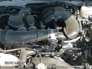 ✅ 2022 Toyota 4Runner SR5 • VIN: JTEMU5JR1N6070977 • Lot: 42726655. Listed on IAAI with 19,067 mi. Free auction sales archive from the USA and detailed vehicle history report at DreamBid. Image 18.