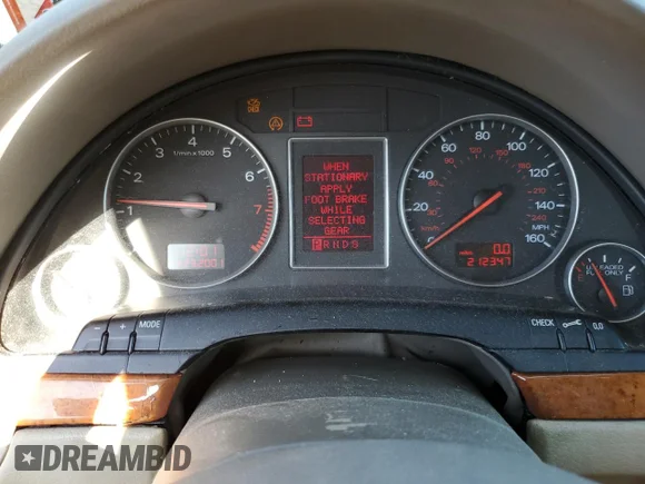✅ 2002 Audi A4 3.0L • VIN: WAULT68EX2A115724 • Лот: 79396474. Опубліковано раніше на Copart з пробігом 212 347 миль. Безкоштовний доступ до архіву аукціонних продажів зі США та докладний звіт про історію автомобіля на DreamBid. Зображення 9.