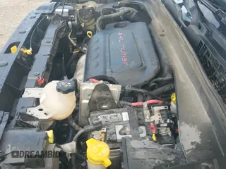 ✅ 2018 Jeep Renegade Latitude • VIN: ZACCJABB7JPJ55460 • Lot: 42263722. Wystawiony na IAAI z przebiegiem 171 418 mil. Bezpłatny archiwum sprzedaży aukcyjnych z USA i szczegółowy raport historii pojazdu na DreamBid. Zdjęcie 20.