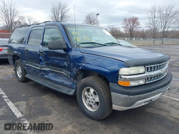 ✅ 2001 Chevrolet Suburban LT • VIN: 3GNFK16T01G274413 • Lot: 41811161. Wystawiony na IAAI z przebiegiem 203 947 mil. Bezpłatny archiwum sprzedaży aukcyjnych z USA i szczegółowy raport historii pojazdu na DreamBid. Zdjęcie 6.