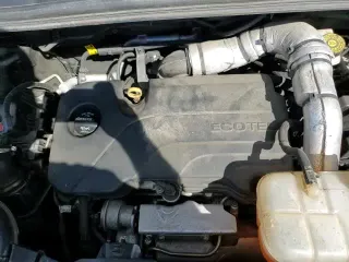 ✅ 2019 Buick Encore Essence • VIN: KL4CJCSM0KB840552 • Lot: 85665765. Listed on Copart with 122,141 mi. Free auction sales archive from the USA and detailed vehicle history report at DreamBid. Image 15.