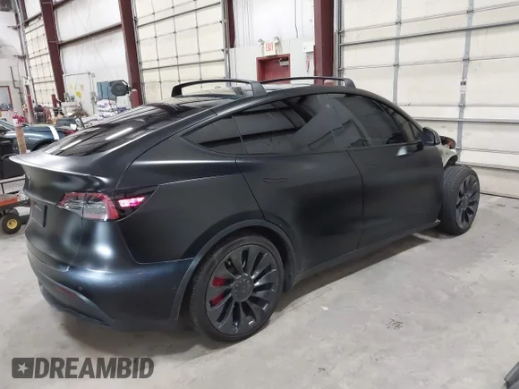 ✅ 2022 Tesla Model Y Performance • VIN: 7SAYGDEF7NF553940 • Лот: 44896282. Опубліковано раніше на IAAI з пробігом 68 310 миль. Безкоштовний доступ до архіву аукціонних продажів зі США та докладний звіт про історію автомобіля на DreamBid. Зображення 4.