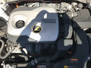 2019 Hyundai Sonata SE z VIN KMHE24L37KA091841, wystawiony jako Copart lot #86101655 z przebiegiem 81 673 mil mil oraz Czysty tytuł • Clean title. Historia ofert i sprzedaży dostępna na DreamBid. Obrazek 13.