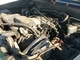 ✅ 2002 Toyota Sequoia SR5 • VIN: 5TDZT34A92S058580 • Lot: 42547428. Listed on IAAI with 367,599 mi. Free auction sales archive from the USA and detailed vehicle history report at DreamBid. Image 19.