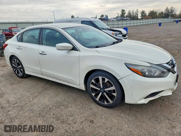 ✅ 2016 Nissan Altima SR • VIN: 1N4AL3AP1GC269468 • Lot: 48583406. Wystawiony na Copart z przebiegiem 305 229 mil. Bezpłatny archiwum sprzedaży aukcyjnych z USA i szczegółowy raport historii pojazdu na DreamBid. Zdjęcie 4.