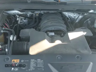 ✅ 2021 Chevrolet Silverado 1500 RST • VIN: 1GCUYEET4MZ122209 • Lot: 43825186. Wystawiony na IAAI z przebiegiem 122 647 mil. Bezpłatny archiwum sprzedaży aukcyjnych z USA i szczegółowy raport historii pojazdu na DreamBid. Zdjęcie 18.