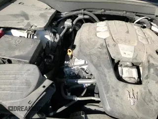 ✅ 2019 Maserati Levante • VIN: ZN661XUA8KX325426 • Lot: 91046145. Wystawiony na Copart z przebiegiem 54 396 mil. Bezpłatny archiwum sprzedaży aukcyjnych z USA i szczegółowy raport historii pojazdu na DreamBid. Zdjęcie 14.