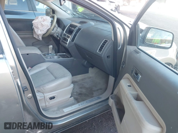 ✅ 2008 Ford Edge Limited • VIN: 2FMDK39C28BB08913 • Lot: 43598510. Wystawiony na IAAI z przebiegiem Nie podano. Bezpłatny archiwum sprzedaży aukcyjnych z USA i szczegółowy raport historii pojazdu na DreamBid. Zdjęcie 5.