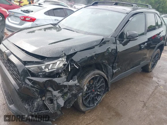 ✅ 2019 Toyota RAV4 XLE • VIN: 2T3P1RFV5KW049096 • Lot: 45226161. Wystawiony na IAAI z przebiegiem 34 642 mil. Bezpłatny archiwum sprzedaży aukcyjnych z USA i szczegółowy raport historii pojazdu na DreamBid. Zdjęcie 6.