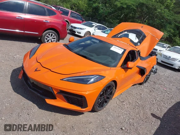 ✅ 2023 Chevrolet Corvette 1LT • VIN: 1G1YA2D42P5116136 • Lot: 39475074. Wystawiony na IAAI z przebiegiem Nie podano. Bezpłatny archiwum sprzedaży aukcyjnych z USA i szczegółowy raport historii pojazdu na DreamBid. Zdjęcie 2.