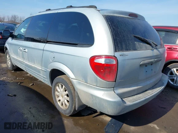 ✅ 2001 Chrysler Town & Country LXi • VIN: 2C4GP54L21R296268 • Lot: 44393370. Listed on IAAI with 145,222 mi. Free auction sales archive from the USA and detailed vehicle history report at DreamBid. Image 3.