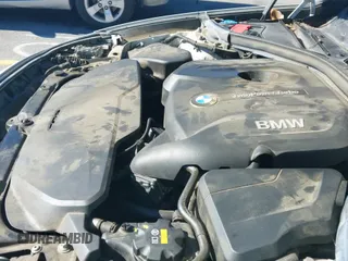 ✅ 2018 BMW 3 Series 330i xDrive • VIN: WBA8Z9C52JG828397 • Lot: 43593583. Wystawiony na IAAI z przebiegiem 159 196 mil. Bezpłatny archiwum sprzedaży aukcyjnych z USA i szczegółowy raport historii pojazdu na DreamBid. Zdjęcie 19.