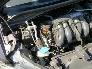 ✅ 2017 Honda Fit EX • VIN: JHMGK5H71HS015161 • Lot: 80646255. Listed on Copart with 70,683 mi. Free auction sales archive from the USA and detailed vehicle history report at DreamBid. Image 17.