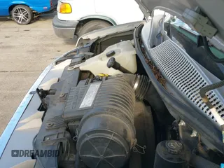 ✅ 2006 GMC Savana Commercial SRW C6Y • VIN: 1GDFG15T361135454 • Лот: 41400059. Опубликован ранее на IAAI с пробегом 147 827 миль. Бесплатный доступ к архиву аукционных продаж из США и подробный отчёт об истории автомобиля на DreamBid. Изображение 19.