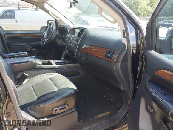 ✅ 2013 Nissan Armada Platinum • VIN: 5N1BA0NF4DN613987 • Lot: 42755941. Wystawiony na IAAI z przebiegiem 179 129 mil. Bezpłatny archiwum sprzedaży aukcyjnych z USA i szczegółowy raport historii pojazdu na DreamBid. Zdjęcie 5.