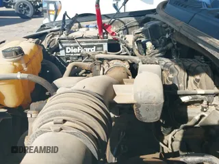 ✅ 2018 Ford F-150 XL • VIN: 1FTMF1CB4JKE30106 • Lot: 43250257. Listed on IAAI with 112,462 mi. Free auction sales archive from the USA and detailed vehicle history report at DreamBid. Image 13.