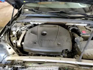 ✅ 2020 Volvo V60 • VIN: YV4102WK5L1044001 • Lot: 67484865. Listed on Copart with 71,708 mi. Free auction sales archive from the USA and detailed vehicle history report at DreamBid. Image 15.