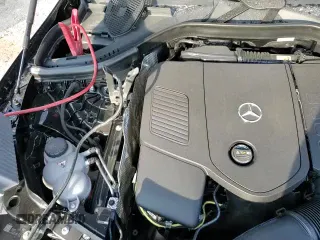 ✅ 2025 Mercedes-Benz GLC 300 • VIN: W1NKM4GB4SF370517 • Lot: 85130255. Wystawiony na Copart z przebiegiem 1 893 mil. Bezpłatny archiwum sprzedaży aukcyjnych z USA i szczegółowy raport historii pojazdu na DreamBid. Zdjęcie 13.