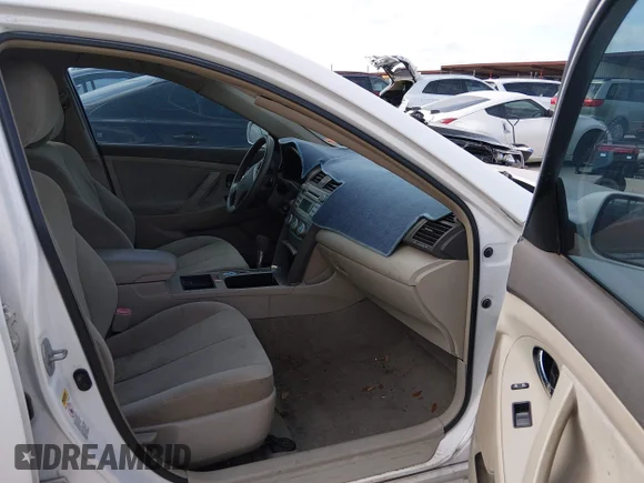 ✅ 2008 Toyota Camry LE • VIN: 4T1BK46K68U560298 • Lot: 45117990. Wystawiony na IAAI z przebiegiem 176 665 mil. Bezpłatny archiwum sprzedaży aukcyjnych z USA i szczegółowy raport historii pojazdu na DreamBid. Zdjęcie 5.