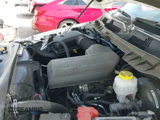 2024 Ram 1500 SLT z VIN 1C6RR6GG3RS128728, wystawiony jako IAAI lot #41598041 z przebiegiem 24 872 mil mil oraz . Historia ofert i sprzedaży dostępna na DreamBid. Obrazek 21.