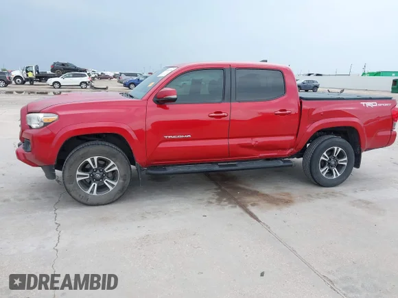 ✅ 2017 Toyota Tacoma TRD Sport • VIN: 5TFAZ5CN3HX035018 • Lot: 44863086. Wystawiony na IAAI z przebiegiem 153 559 mil. Bezpłatny archiwum sprzedaży aukcyjnych z USA i szczegółowy raport historii pojazdu na DreamBid. Zdjęcie 6.