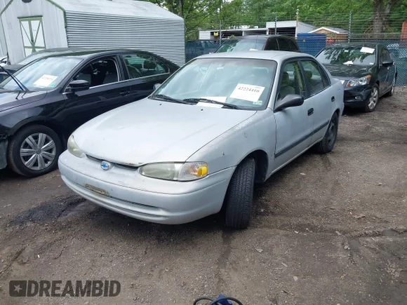 ✅ 2001 Chevrolet Prizm • VIN: 1Y1SK52841Z448303 • Lot: 42224410. Wystawiony na IAAI z przebiegiem 160 577 mil. Bezpłatny archiwum sprzedaży aukcyjnych z USA i szczegółowy raport historii pojazdu na DreamBid. Zdjęcie 2.