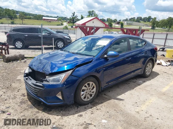 ✅ 2019 Hyundai Elantra SE • VIN: 5NPD74LF2KH456463 • Лот: 45245991. Опубликован ранее на IAAI с пробегом 195 642 миль. Бесплатный доступ к архиву аукционных продаж из США и подробный отчёт об истории автомобиля на DreamBid. Изображение 2.