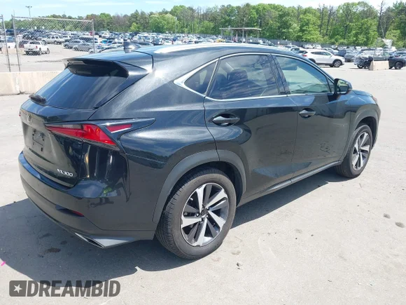 ✅ 2018 Lexus NX 300 F Sport • VIN: JTJBARBZ3J2173021 • Лот: 45205742. Опубликован ранее на IAAI с пробегом 60 611 миль. Бесплатный доступ к архиву аукционных продаж из США и подробный отчёт об истории автомобиля на DreamBid. Изображение 4.