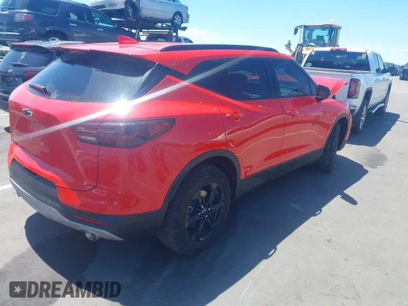 ✅ 2025 Chevrolet Blazer LT • VIN: 3GNKBCR43SS111364 • Лот: 44973118. Опубліковано раніше на IAAI з пробігом 12 537 миль. Безкоштовний доступ до архіву аукціонних продажів зі США та докладний звіт про історію автомобіля на DreamBid. Зображення 4.