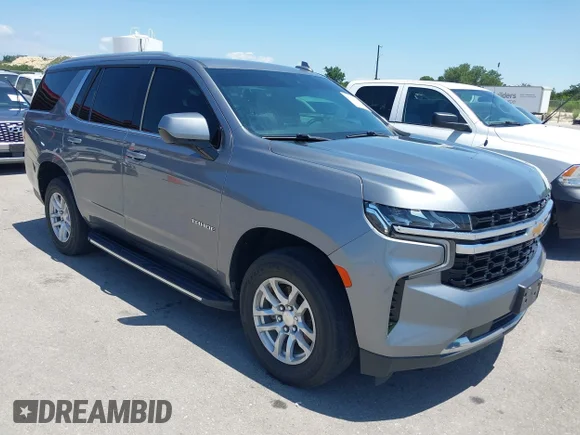 ✅ 2021 Chevrolet Tahoe LS • VIN: 1GNSKMED2MR302985 • Лот: 45110786. Опубликован ранее на IAAI с пробегом 93 805 миль. Бесплатный доступ к архиву аукционных продаж из США и подробный отчёт об истории автомобиля на DreamBid. Изображение 1.