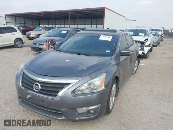 ✅ 2014 Nissan Altima S • VIN: 1N4AL3APXEN372065 • Лот: 43990706. Опубліковано раніше на IAAI з пробігом 222 793 миль. Безкоштовний доступ до архіву аукціонних продажів зі США та докладний звіт про історію автомобіля на DreamBid. Зображення 2.