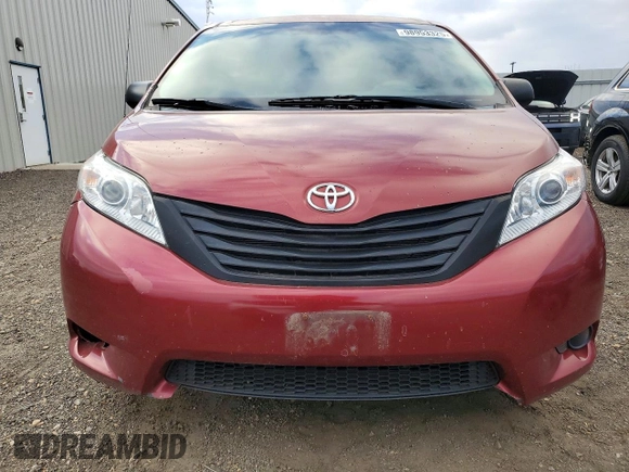 ✅ 2011 Toyota Sienna • VIN: 5TDZK3DC4BS129544 • Lot: 98953325. Wystawiony na Copart z przebiegiem 253 732 mil. Bezpłatny archiwum sprzedaży aukcyjnych z USA i szczegółowy raport historii pojazdu na DreamBid. Zdjęcie 5.