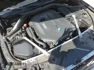 ✅ 2018 BMW 5 Series 540i • VIN: WBAJE5C52JWA95119 • Lot: 85512755. Wystawiony na Copart z przebiegiem 75 295 mil. Bezpłatny archiwum sprzedaży aukcyjnych z USA i szczegółowy raport historii pojazdu na DreamBid. Zdjęcie 14.