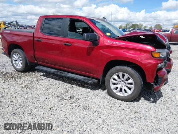 ✅ 2022 Chevrolet Silverado 1500 Custom • VIN: 3GCPYBEK6NG139890 • Lot: 44971668. Wystawiony na IAAI z przebiegiem 33 721 mil. Bezpłatny archiwum sprzedaży aukcyjnych z USA i szczegółowy raport historii pojazdu na DreamBid. Zdjęcie 1.