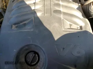 2010 Hyundai Veracruz Limited z VIN KM8NU4CC0AU128140, wystawiony jako Copart lot #85372934 z przebiegiem 208 330 mil mil oraz Szkoda całkowita • Salvage title. Historia ofert i sprzedaży dostępna na DreamBid. Obrazek 14.