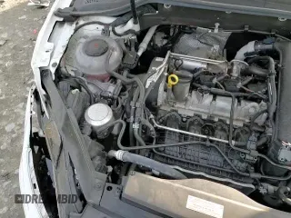 ✅ 2020 Volkswagen Golf TSI • VIN: 3VWW57AU8LM015639 • Lot: 87129264. Listed on Copart with 82,998 mi. Free auction sales archive from the USA and detailed vehicle history report at DreamBid. Image 15.