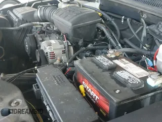 ✅ 2002 Jeep Liberty Limited • VIN: 1J8GL58K72W346273 • Lot: 43075255. Wystawiony na IAAI z przebiegiem 223 643 mil. Bezpłatny archiwum sprzedaży aukcyjnych z USA i szczegółowy raport historii pojazdu na DreamBid. Zdjęcie 19.