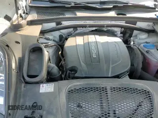 ✅ 2017 Porsche Macan • VIN: WP1AA2A51HLB09504 • Лот: 60482825. Опубликован ранее на Copart с пробегом 27 900 миль. Бесплатный доступ к архиву аукционных продаж из США и подробный отчёт об истории автомобиля на DreamBid. Изображение 13.