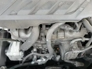 ✅ 2017 Kia Optima SX Limited • VIN: 5XXGV4L28HG123821 • Лот: 81019765. Опубликован ранее на Copart с пробегом 97 823 миль. Бесплатный доступ к архиву аукционных продаж из США и подробный отчёт об истории автомобиля на DreamBid. Изображение 15.