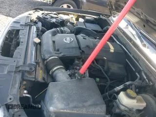 ✅ 2008 Nissan Frontier SE • VIN: 1N6AD06U78C403225 • Лот: 43446297. Опубликован ранее на IAAI с пробегом 144 530 миль. Бесплатный доступ к архиву аукционных продаж из США и подробный отчёт об истории автомобиля на DreamBid. Изображение 19.