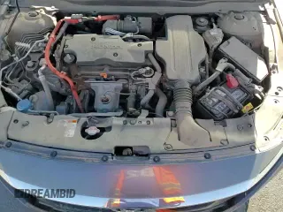 ✅ 2018 Honda Accord Touring • VIN: 1HGCV3F96JA012804 • Lot: 50065245. Wystawiony na Copart z przebiegiem 30 630 mil. Bezpłatny archiwum sprzedaży aukcyjnych z USA i szczegółowy raport historii pojazdu na DreamBid. Zdjęcie 15.