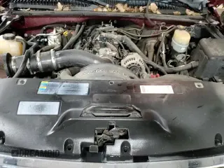 ✅ 2002 GMC Sierra 1500HD SLE • VIN: 1GTGK13U32F137446 • Лот: 82978294. Опубликован ранее на Copart с пробегом 144 560 миль. Бесплатный доступ к архиву аукционных продаж из США и подробный отчёт об истории автомобиля на DreamBid. Изображение 13.