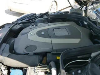 ✅ 2010 Mercedes-Benz E 550 Luxury • VIN: WDDHF9AB0AA125460 • Lot: 42435400. Wystawiony na IAAI z przebiegiem 120 925 mil. Bezpłatny archiwum sprzedaży aukcyjnych z USA i szczegółowy raport historii pojazdu na DreamBid. Zdjęcie 19.